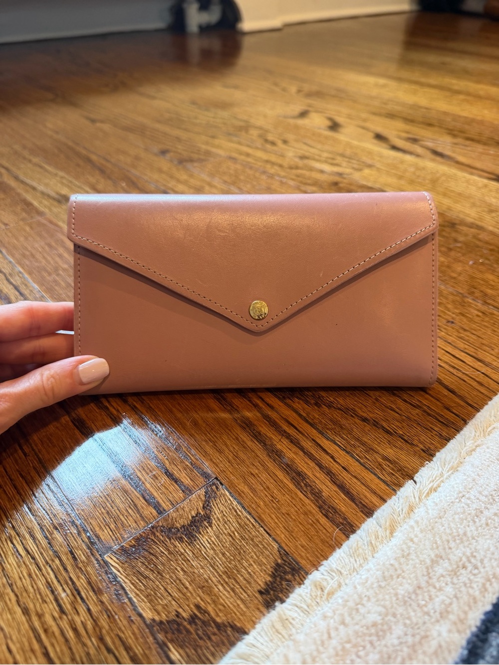 J.W. Hulme Co. Blush Pink Leather Envelope Wallet Made in USA Gold Snap